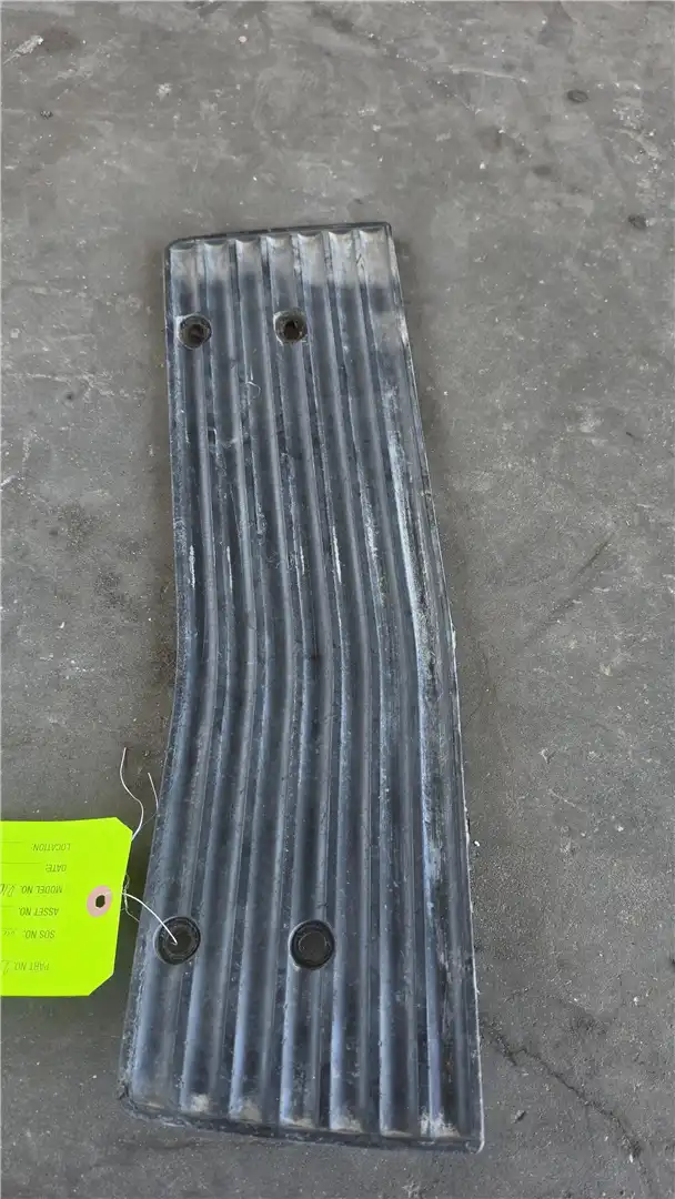 USED FOOT PAD AS indicator image 1