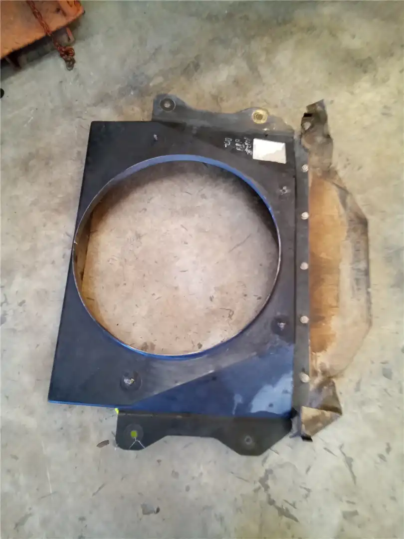 USED RADIATOR SHRO image 3