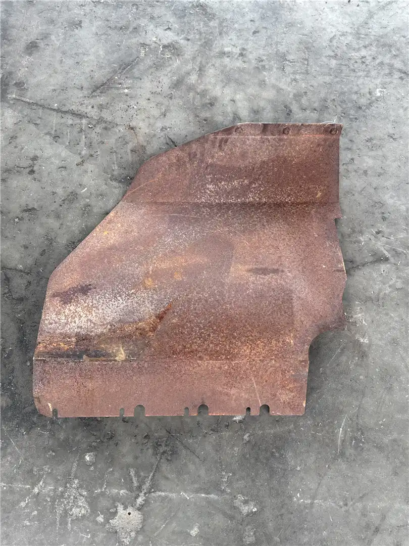 USED LH FENDER image 2