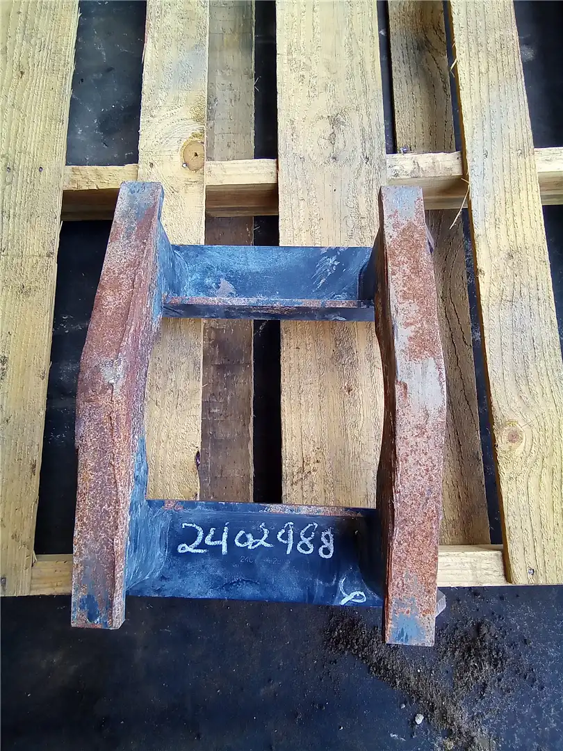 USED GUARD/TRACK image 16