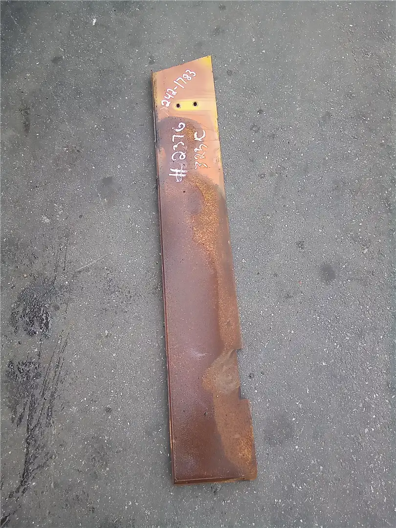 USED RH PANEL indicator image 1