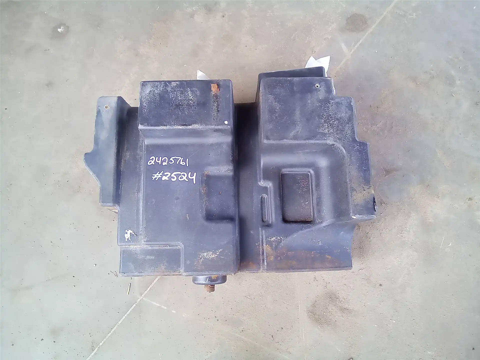 USED FUEL TANK indicator image 1