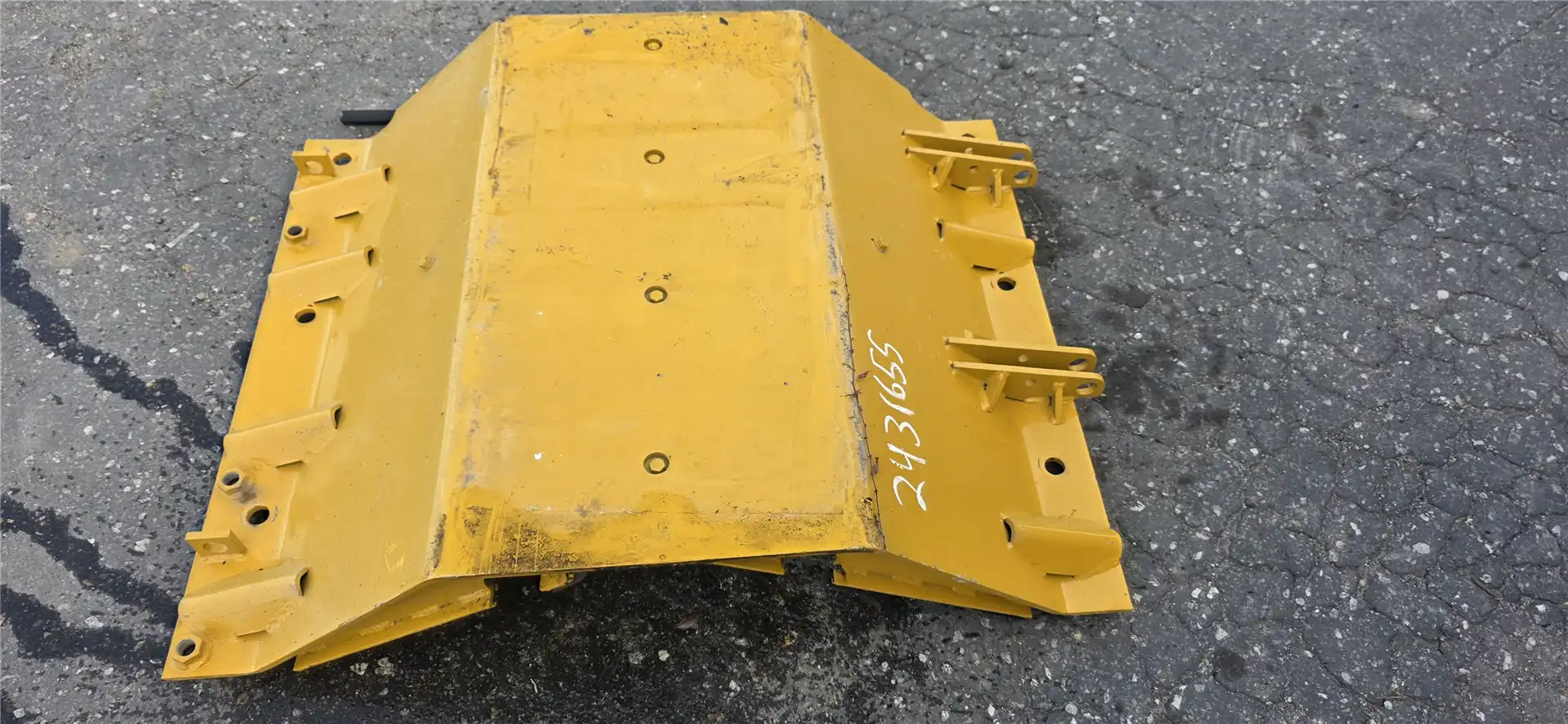USED GUARD image 2