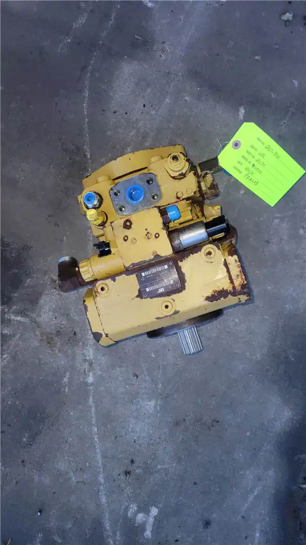 USED HYDRAULIC PUM indicator image 1