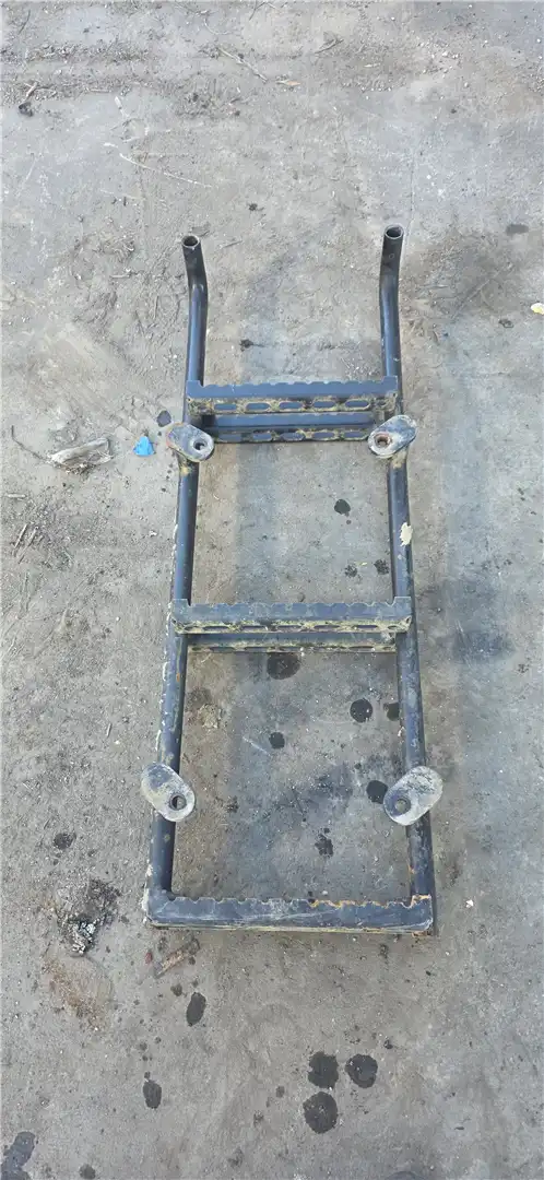 USED LADDER RH indicator image 1
