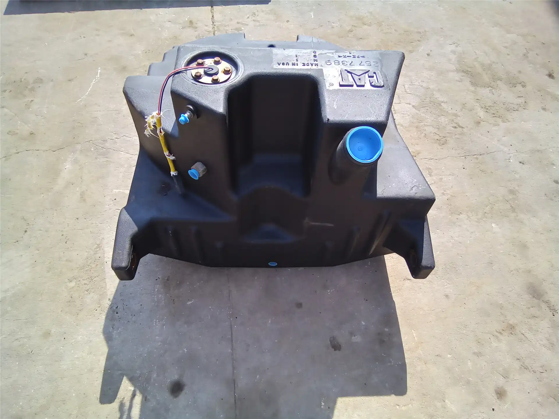 USED FUEL TANK image 2