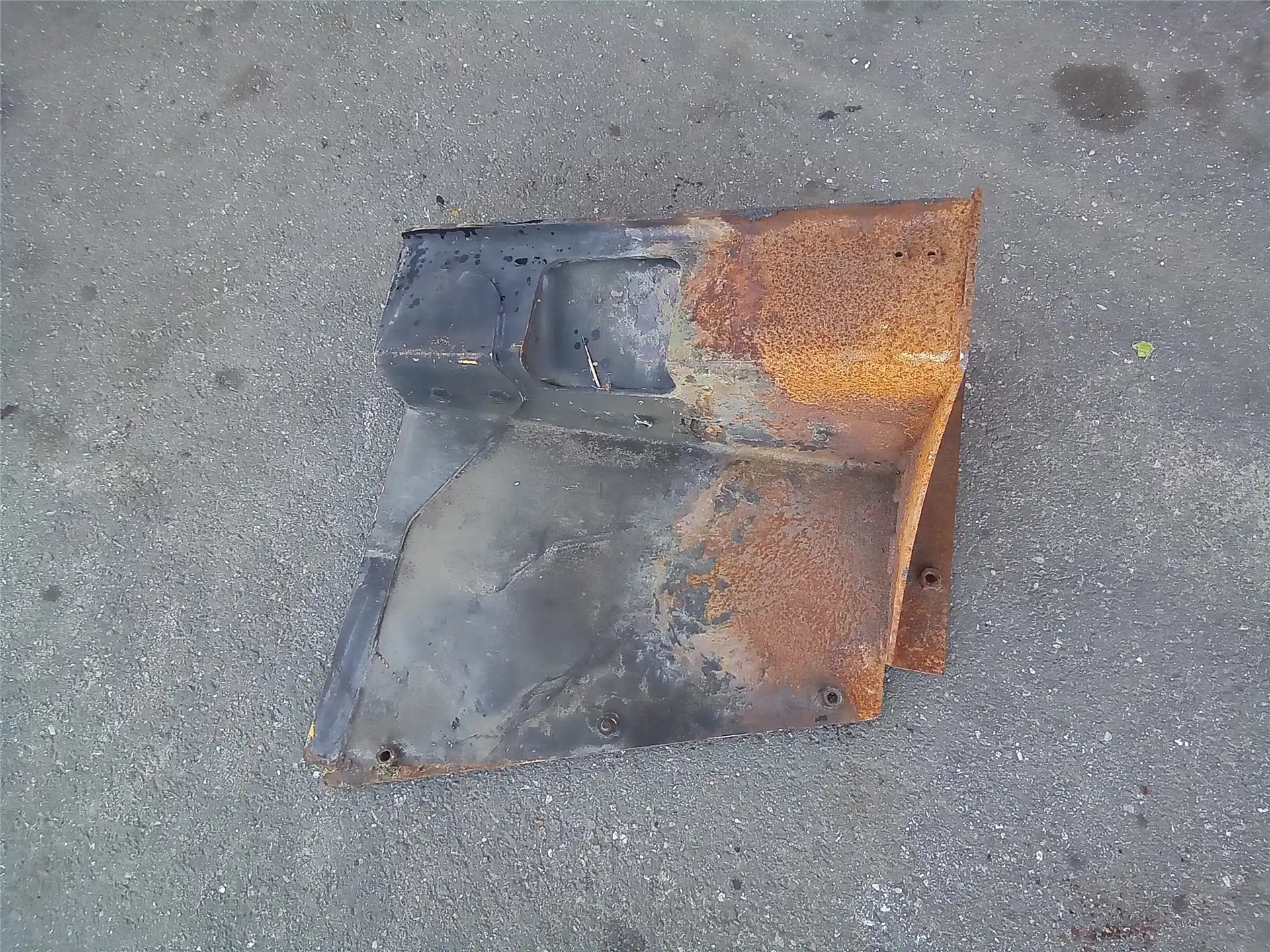 USED RH PLATE GP image 2