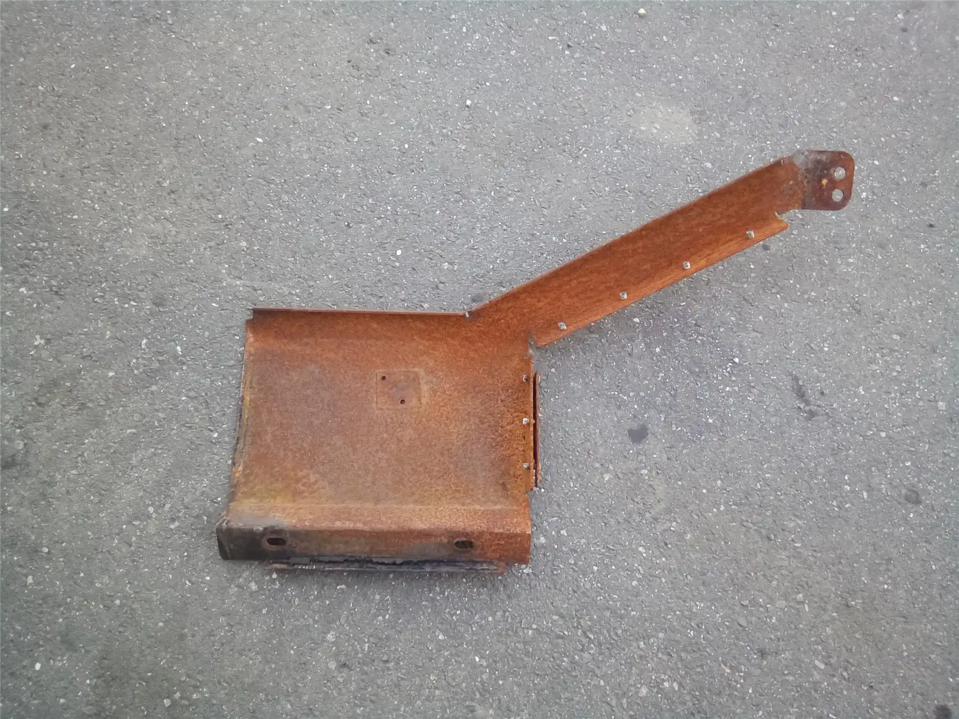 USED LH PLATE AS image 2