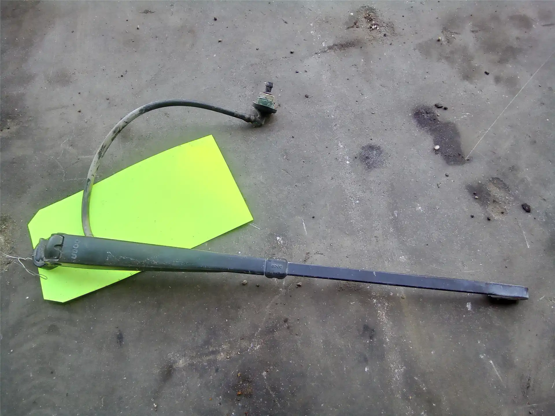 USED WIPER ARM indicator image 1