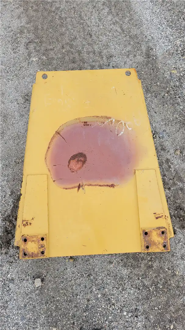 USED HOOD image 3