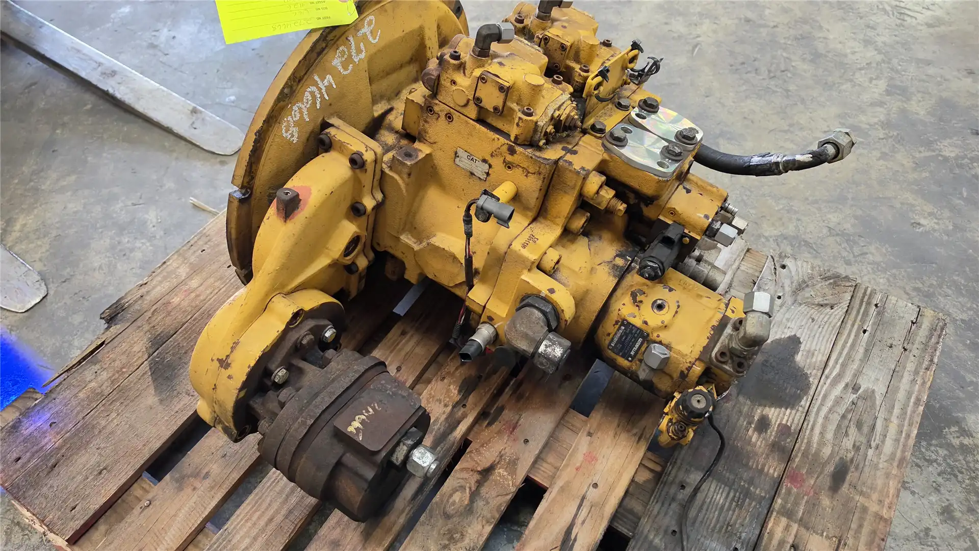 USED HYD PUMP image 3