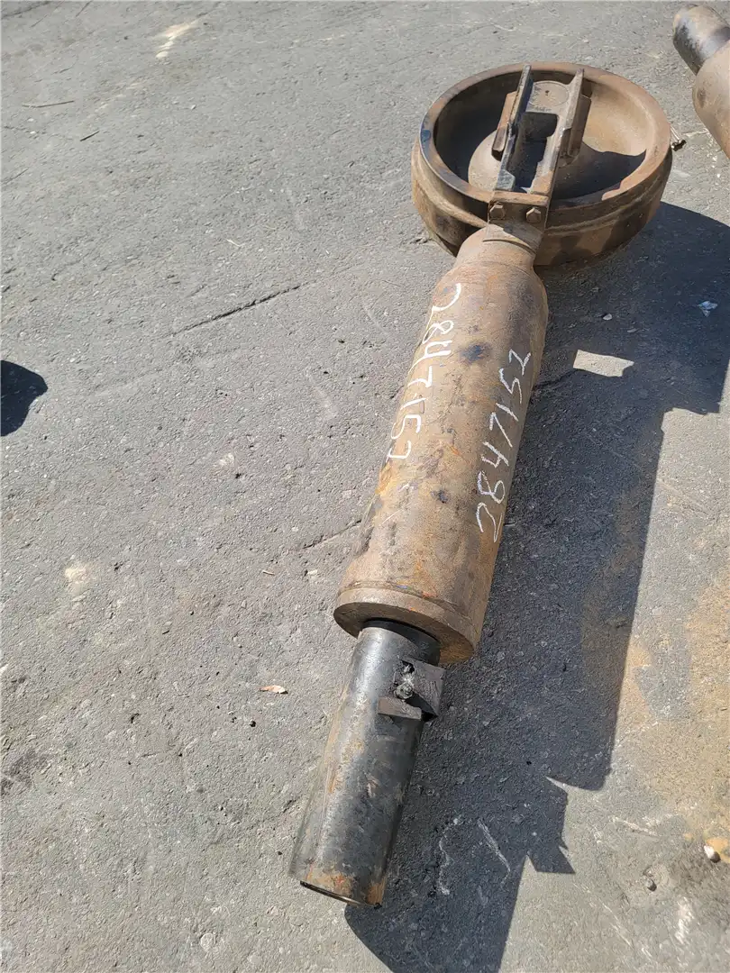 USED IDLER GP FRON image 2