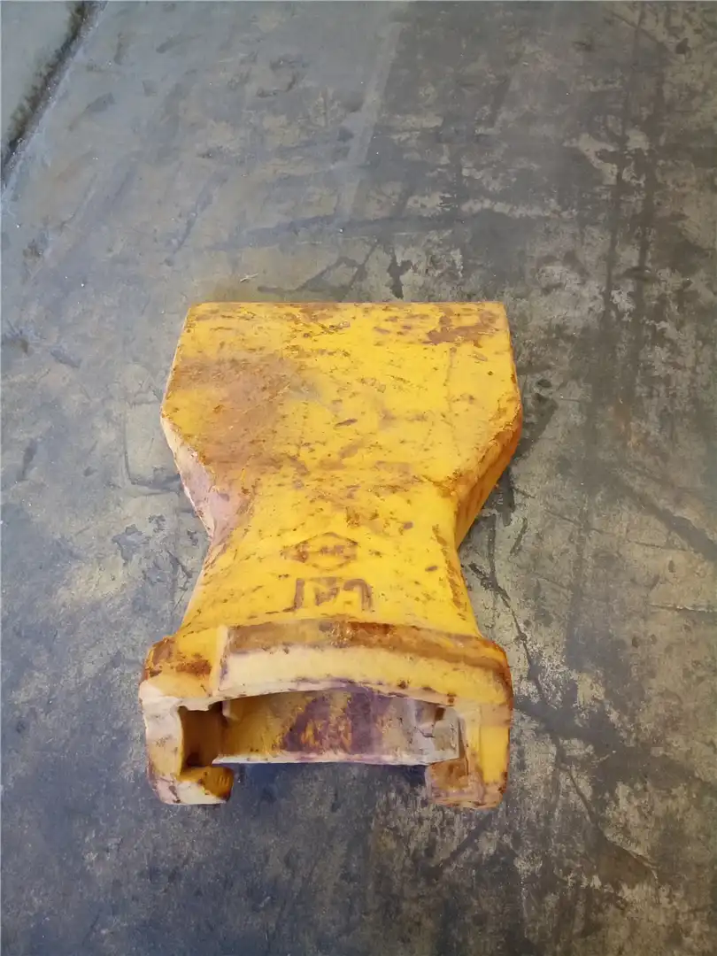 USED WIDE TIP image 2