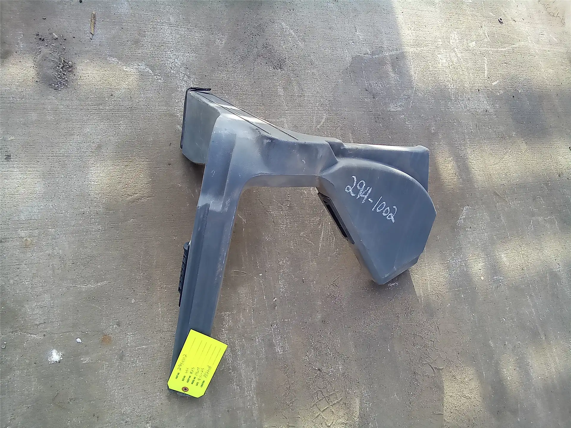 USED RH PLENUM image 2