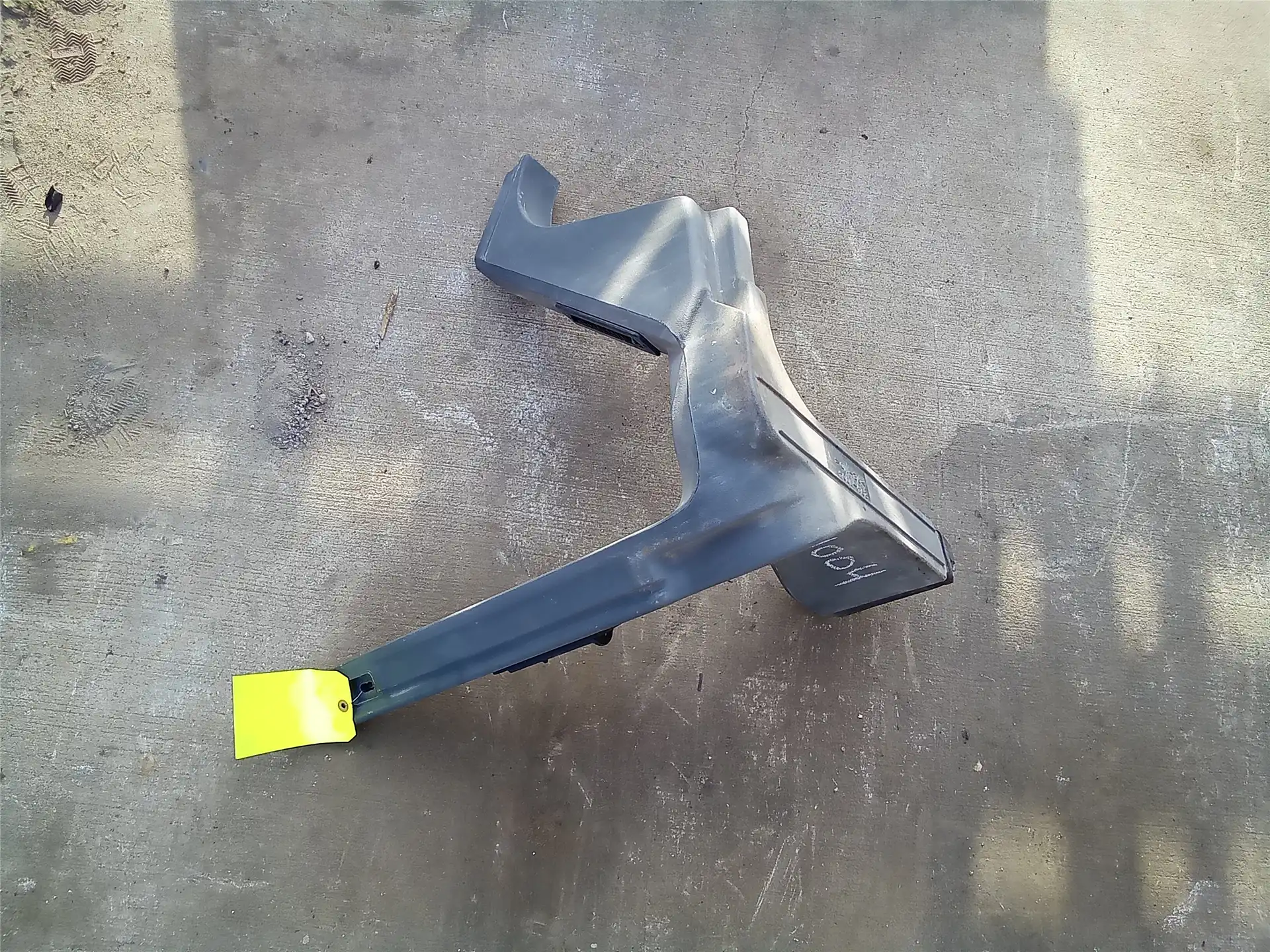 USED LH PLENUM image 2