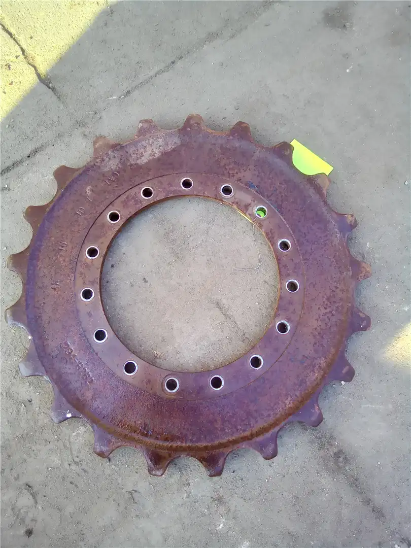 USED SPROCKET image 2