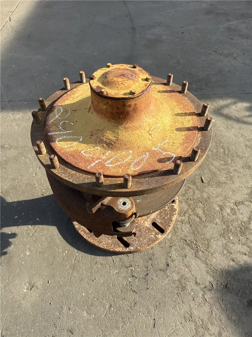 USED REAR HUB AS image 4