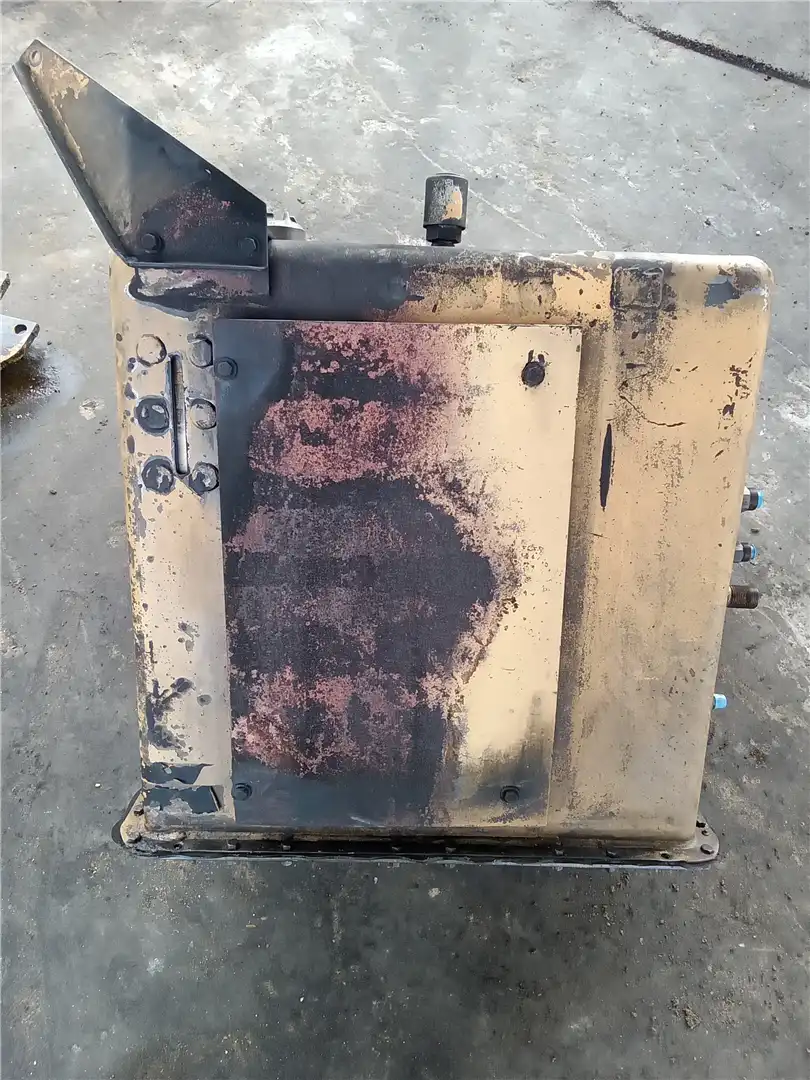 USED HYDRAULIC TAN image 2