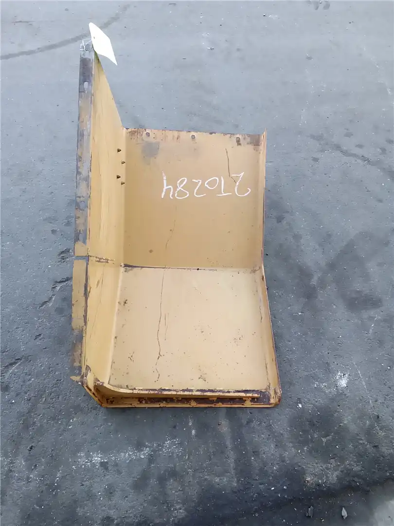 USED FENDER indicator image 1