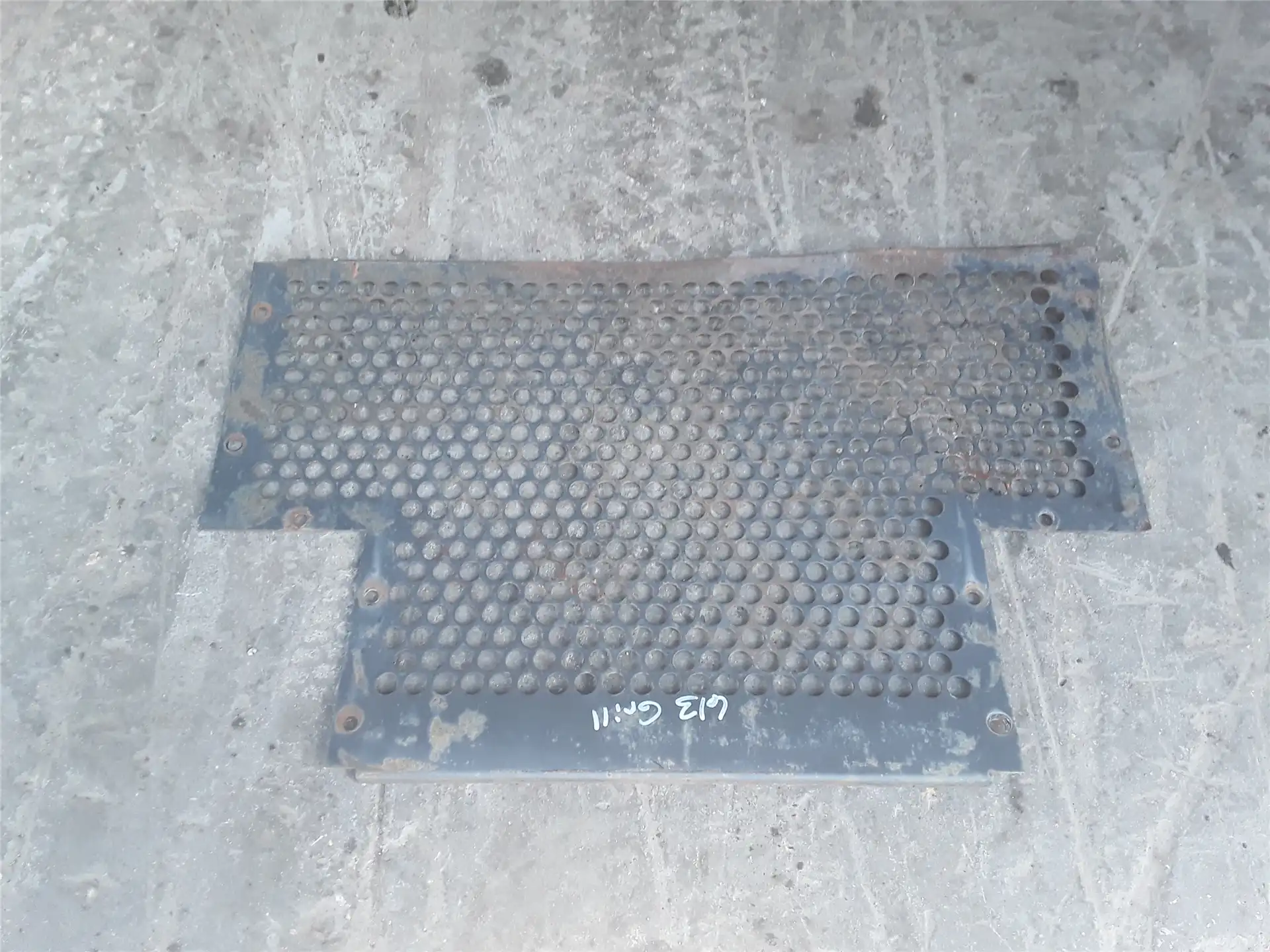 USED GRILL indicator image 1