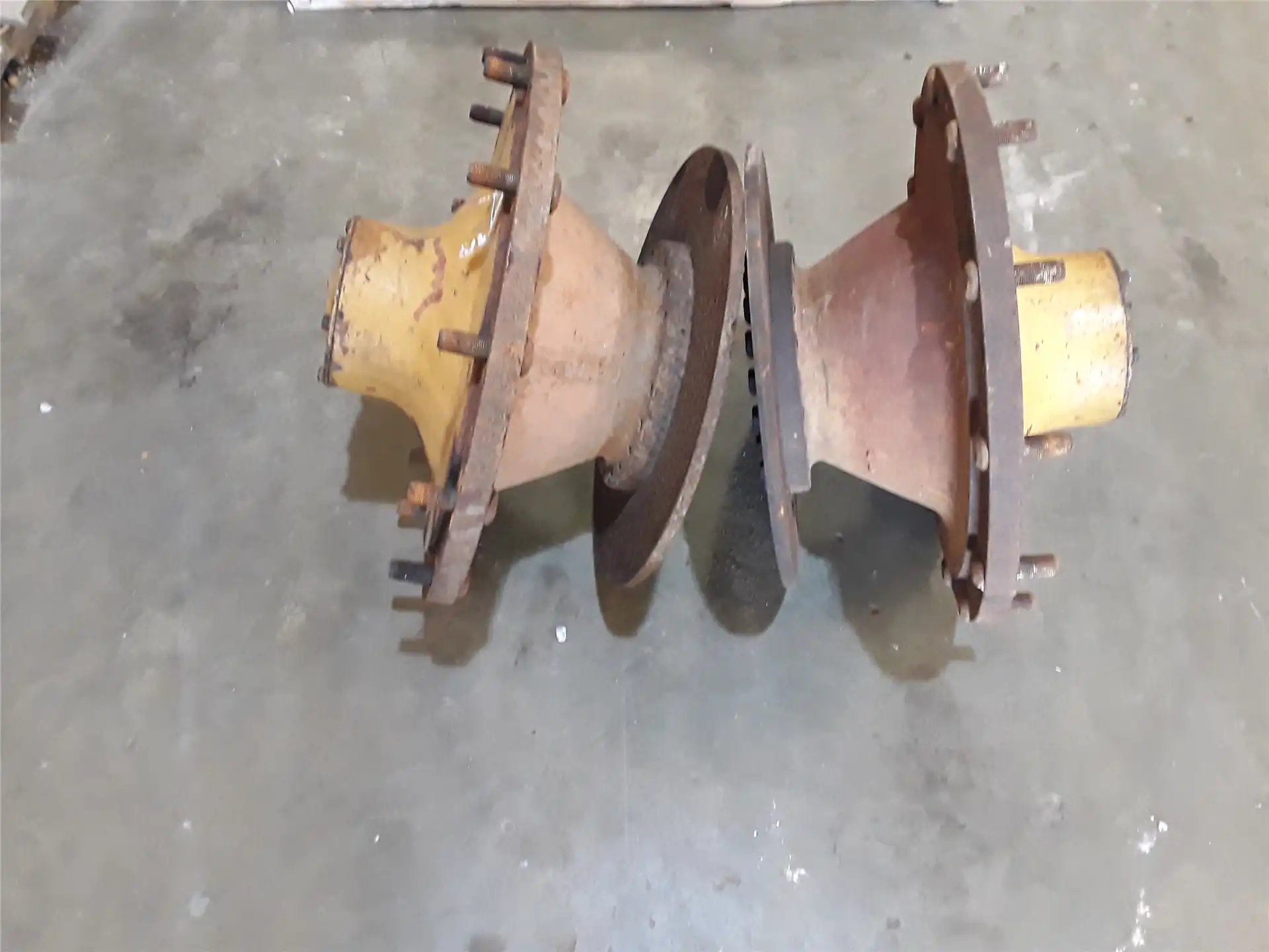 USED WHEEL GP image 2