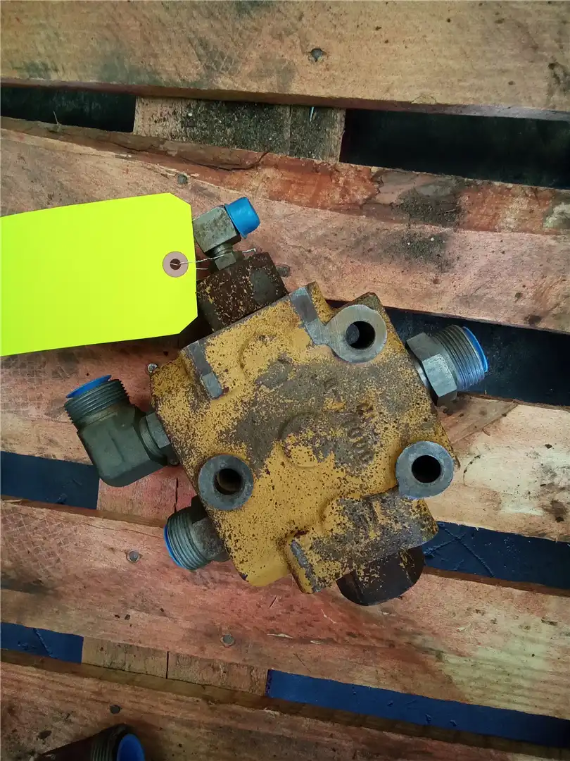 USED VALVE image 2