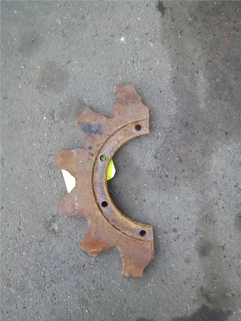 USED SPROCKET image 5