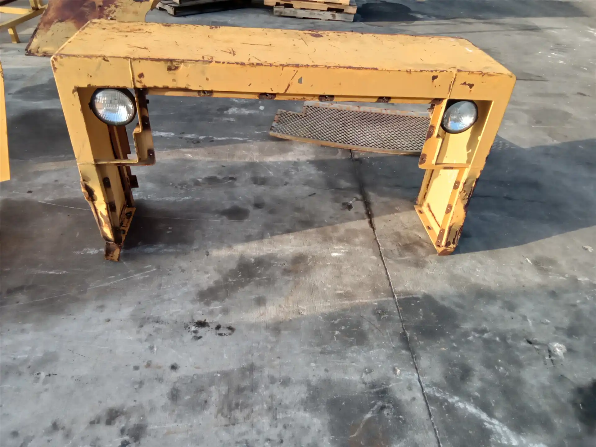 USED HOOD AS-FRONT indicator image 1