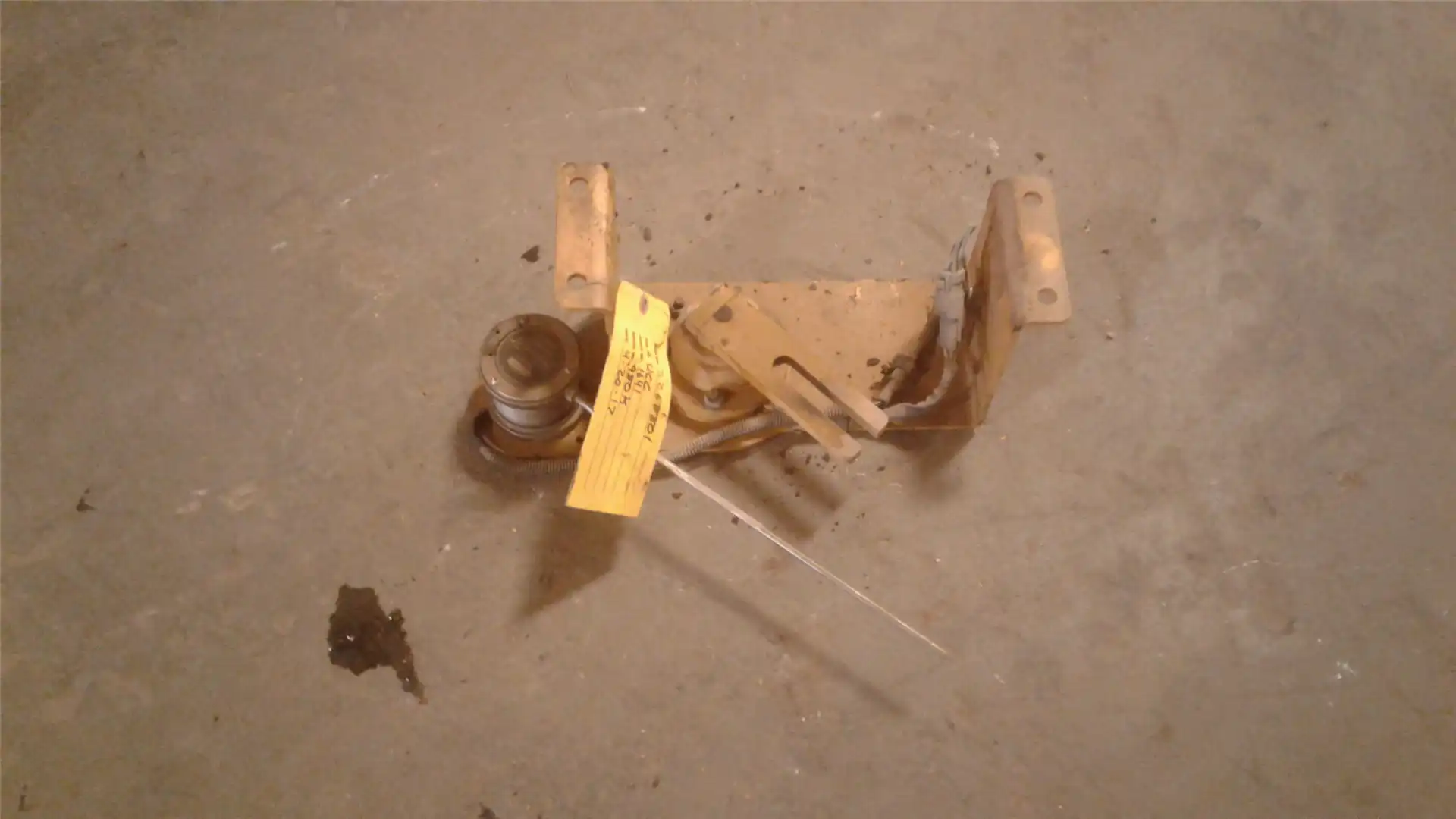 USED BRACKET indicator image 1