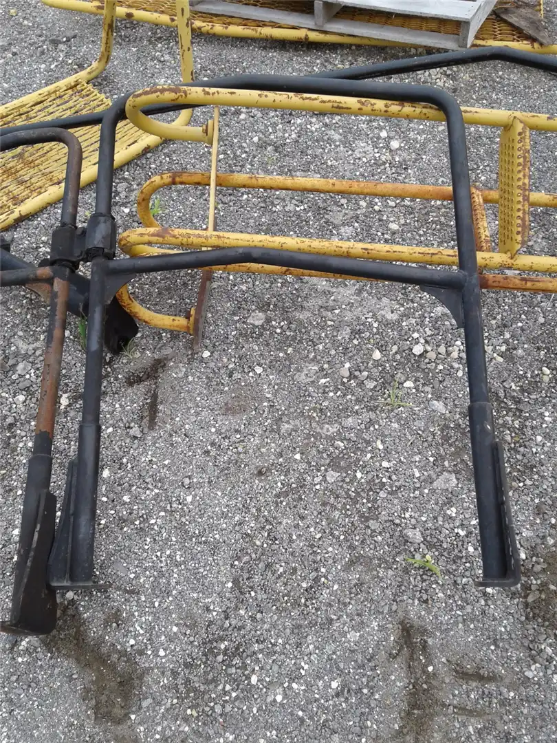 USED HANDRAIL indicator image 1
