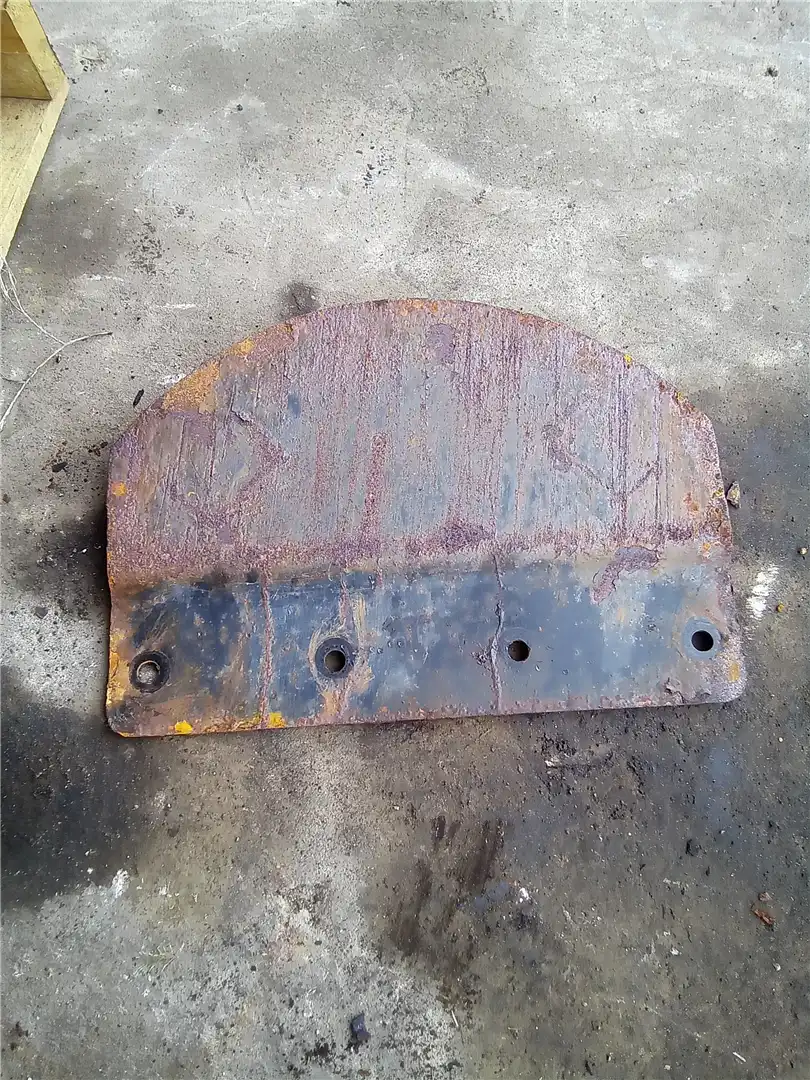 USED BOTTOM GUARD image 2