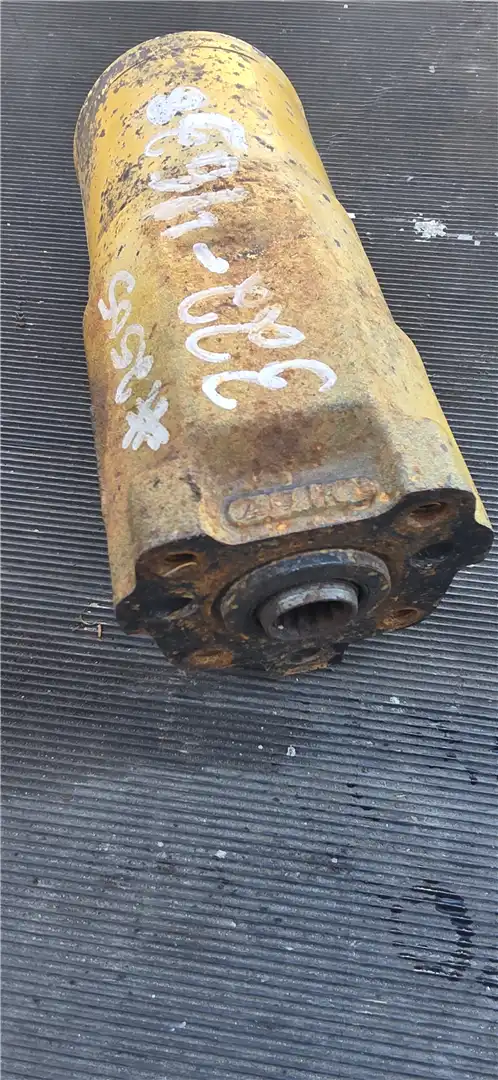 USED PUMP image 2