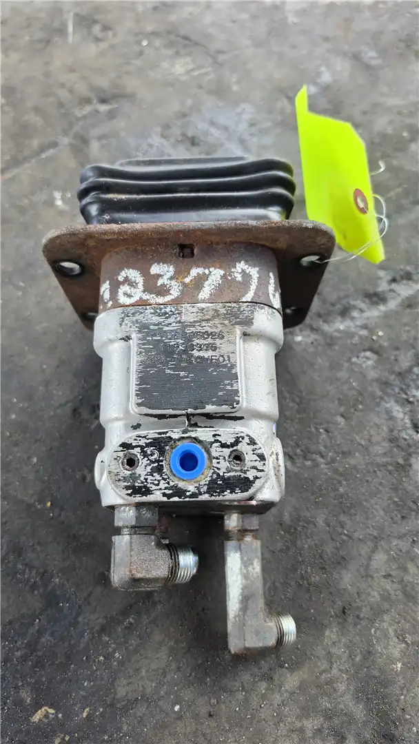 USED VALVE GP indicator image 1