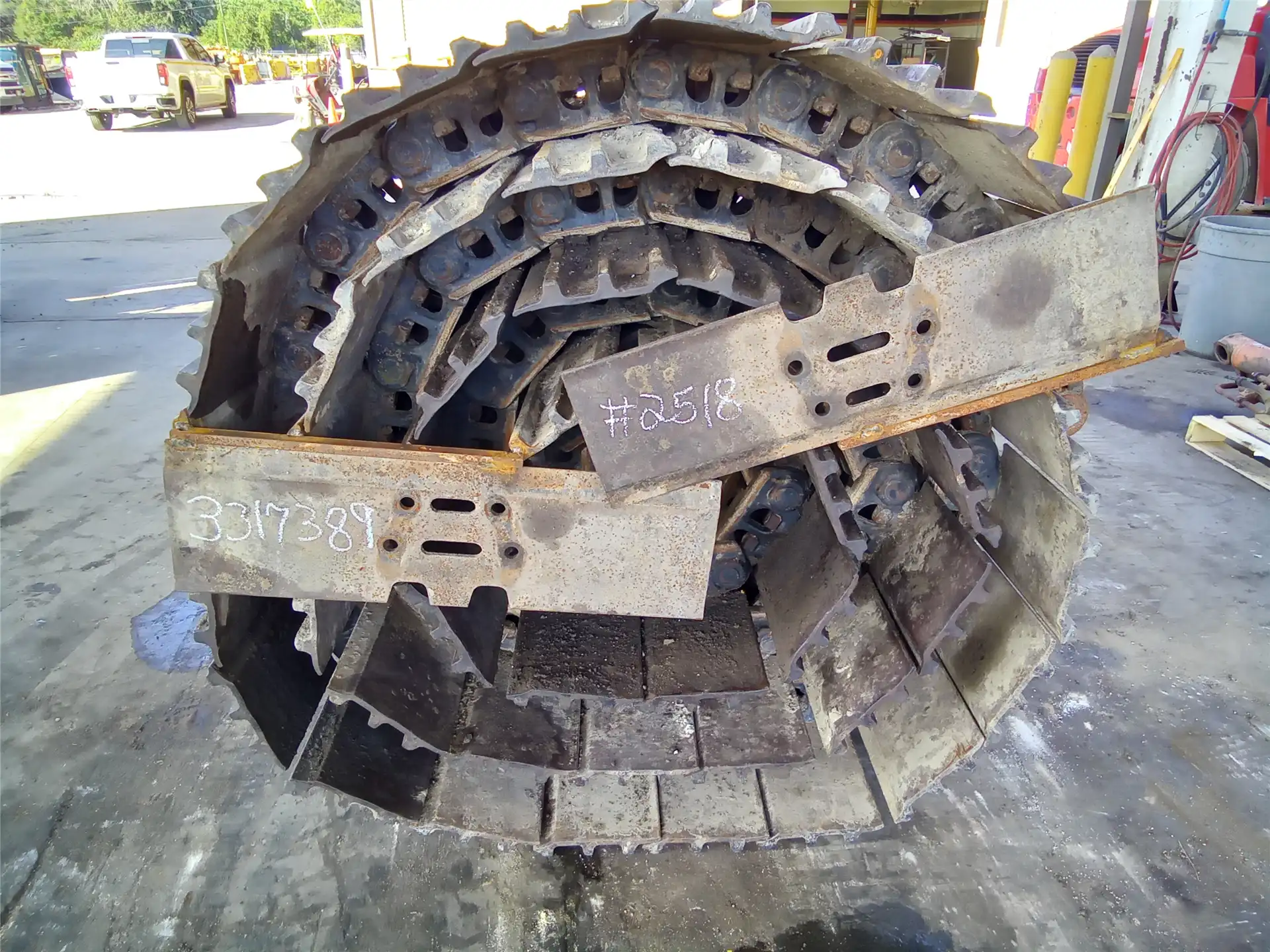 USED TRACK GP image 9