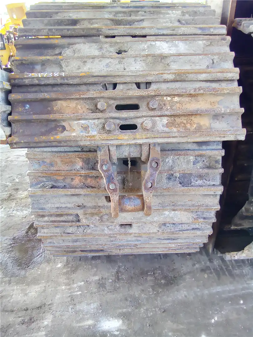 USED TRACK GP image 10