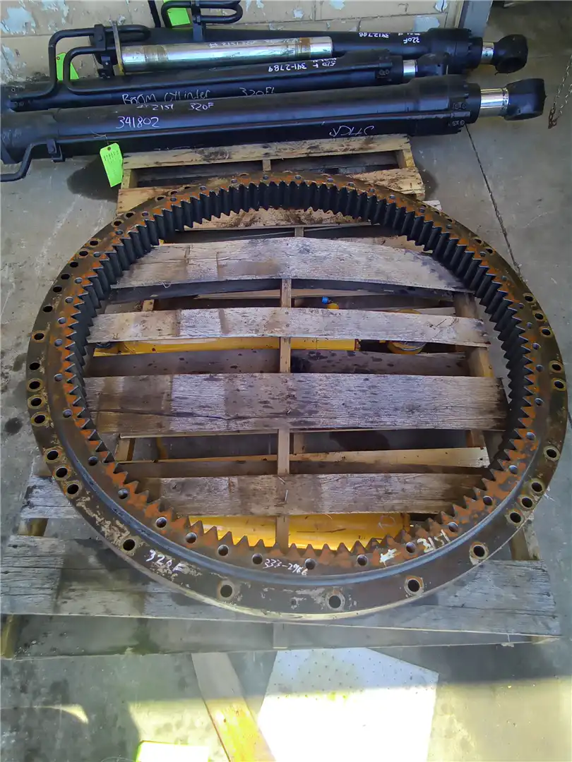 USED GEAR BEARING image 2