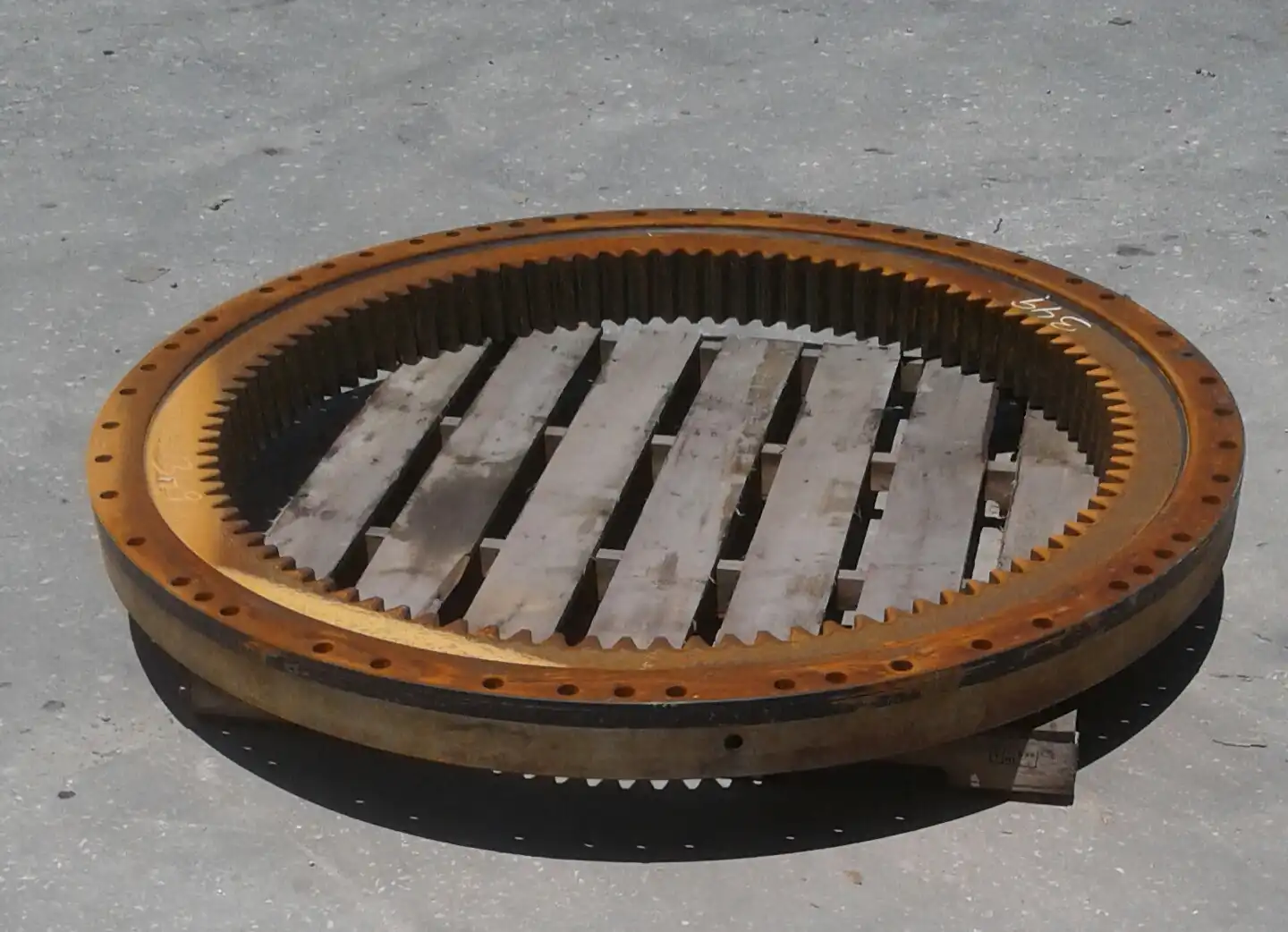 USED SWING GEAR indicator image 1
