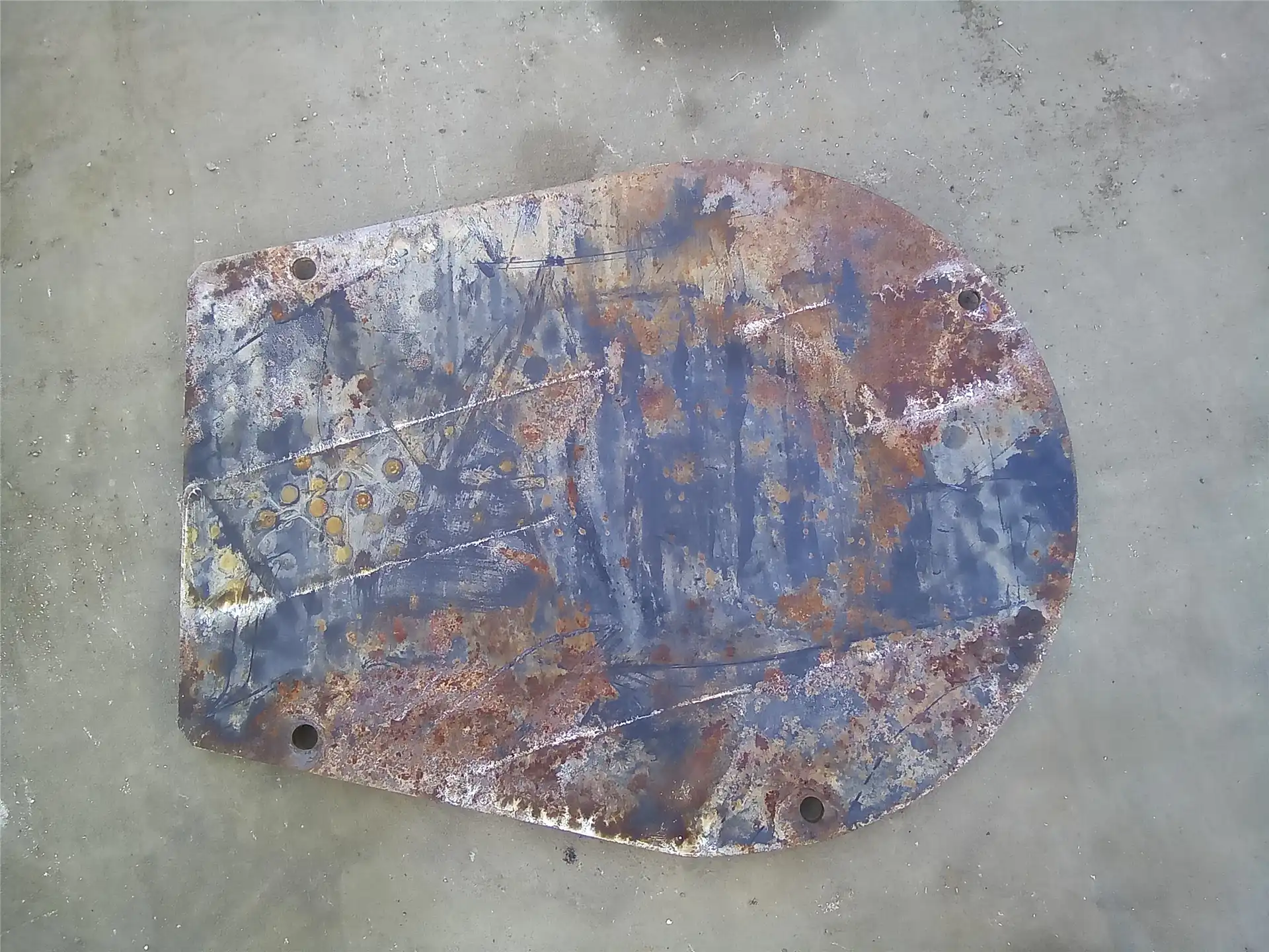 USED COVER image 5