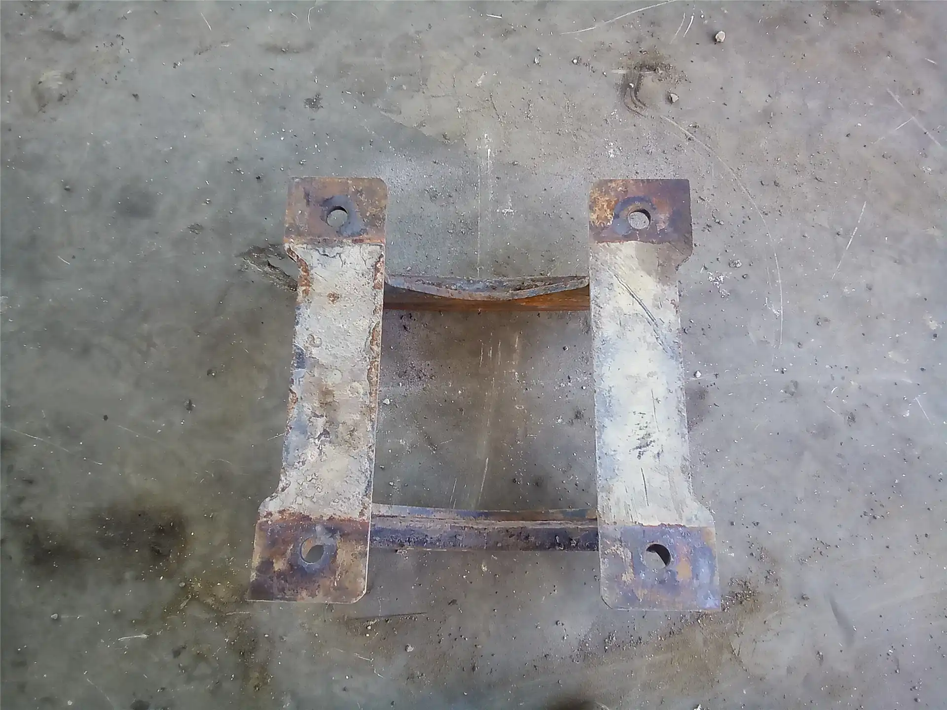 USED TRACK GUARD image 6