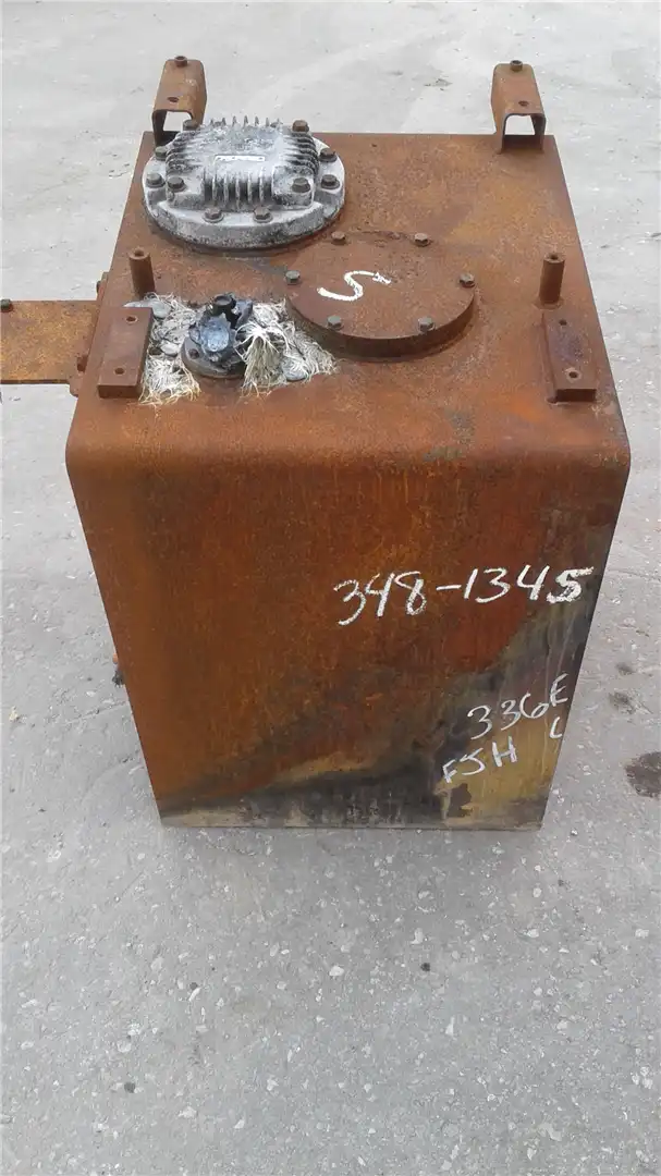 USED HYDROLIC TANK image 3