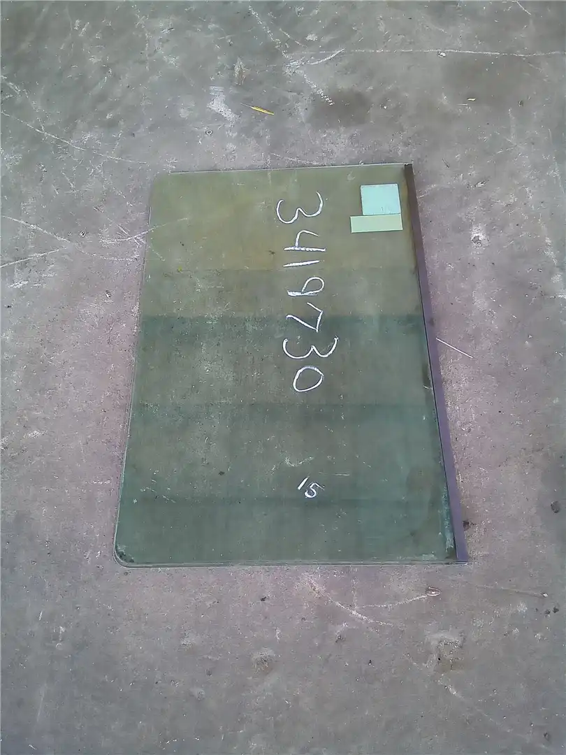 USED WINDOW GLASS image 2