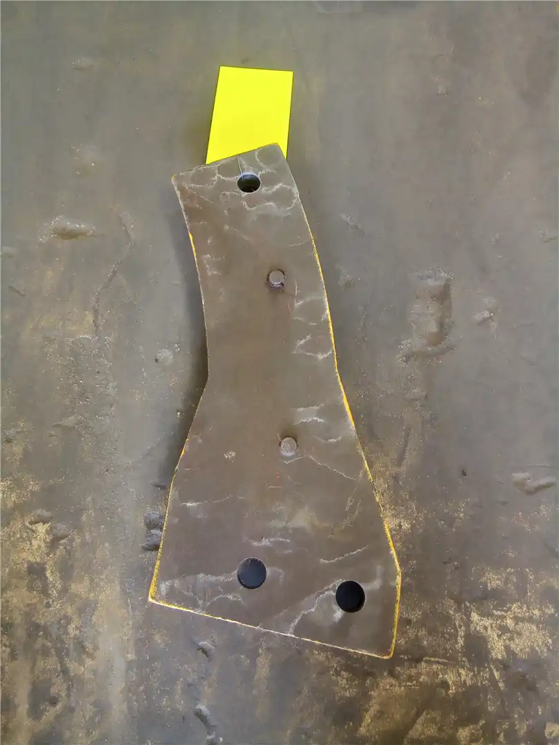 USED COVER image 2