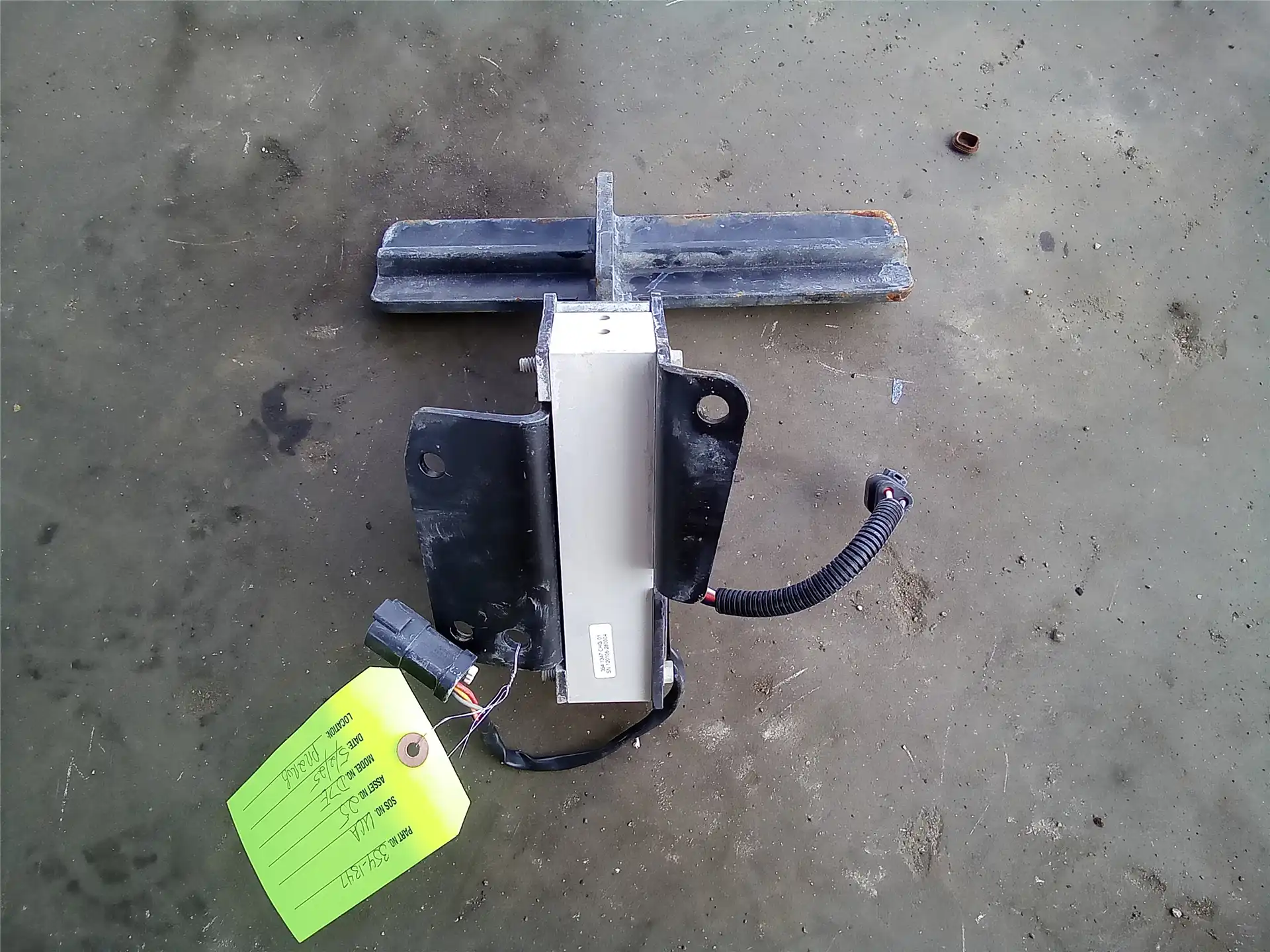 USED BRAKE PEDAL G image 2