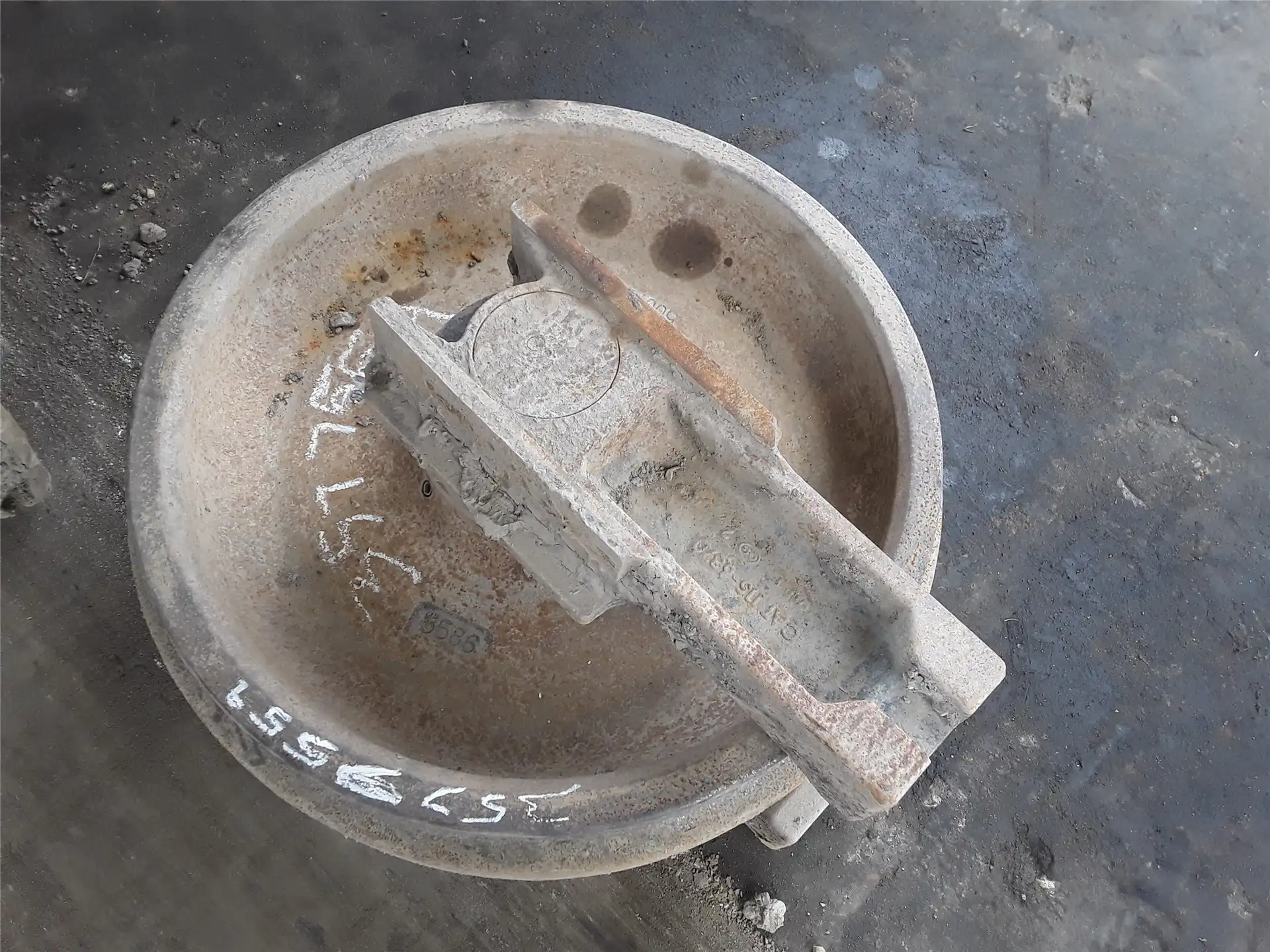 USED IDLER image 2