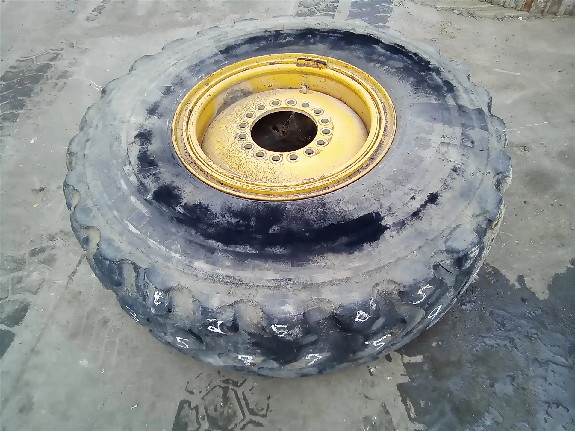 USED WHEEL GP image 4