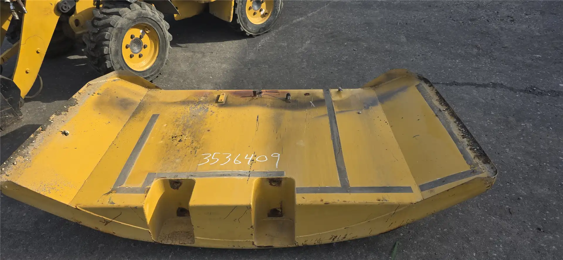 USED COUNTERWEIGHT image 2