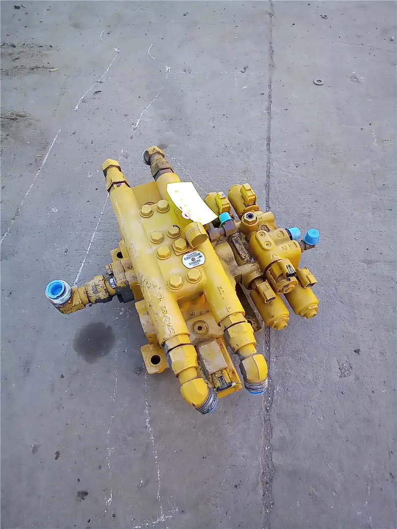 USED STEERING VALV image 5