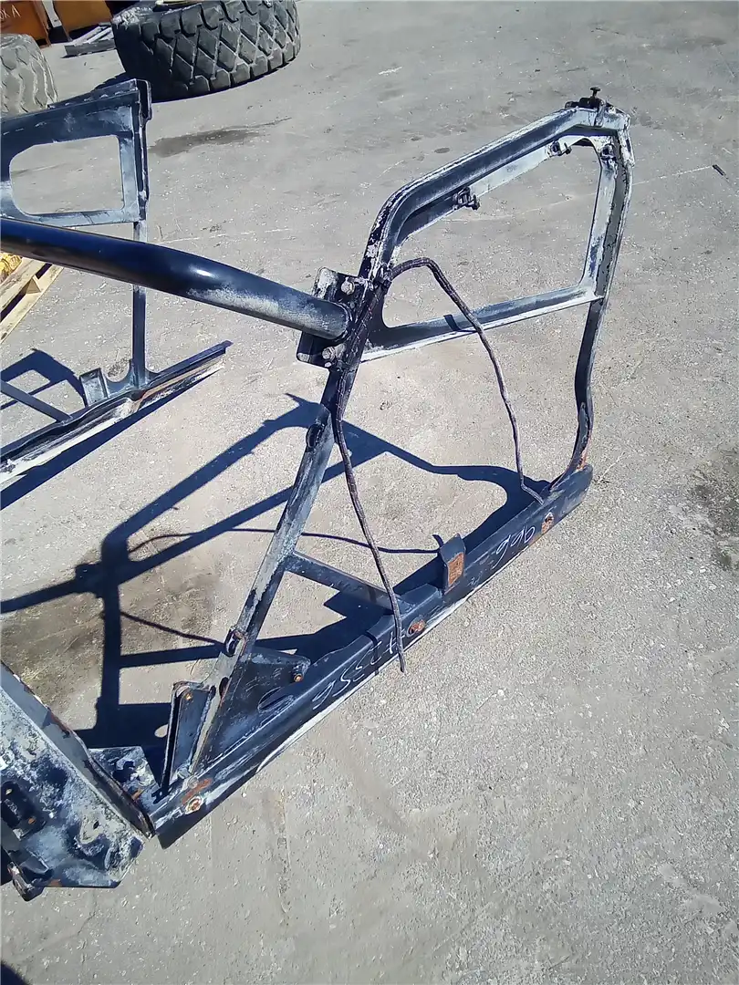 USED SUPPORT image 3