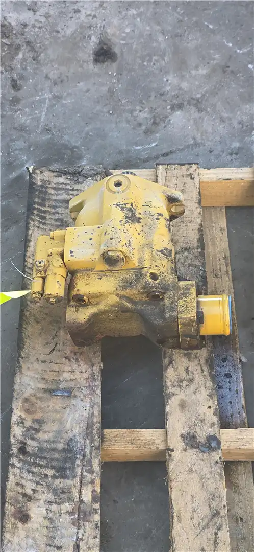 USED PUMP image 2