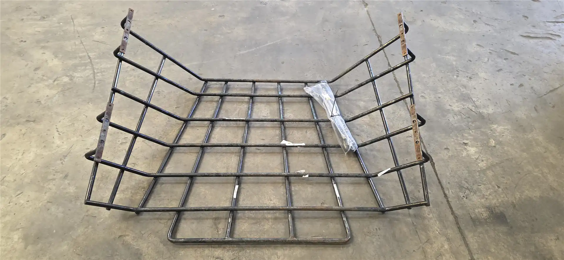 USED GRILL AS indicator image 1